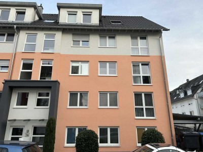 Neuwertige 5-Raum-Wohnung mit Balkon und Einbauküche in Schifferstadt( Top Lage!)