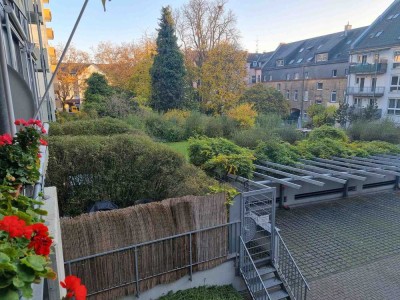 Vollmöblierte gepflegte 3-Raum-Wohnung in Wiesbaden / Teutonenstrasse