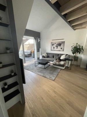 Stilvolle Maisonette-Wohnung im Loft-Stil mit Galerie und Dachterrasse