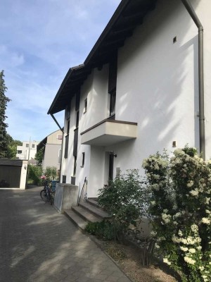 Gepflegte Wohnung mit 3 Zimmern und Terrasse Nähe HBF Ingolstadt