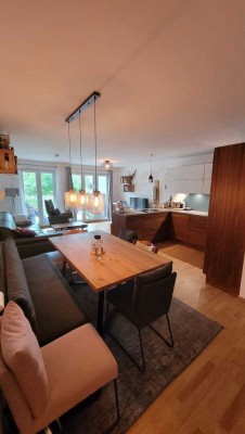 4-Zimmer-EG-Wohnung in familärer Wohnlage, Provisionsfrei