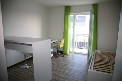 Perfektes, möbliertes Studenten-Apartment mit Balkon - direkt neben Campus und Innenstadt