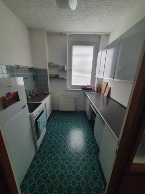 Geschmackvolle, modernisierte 1-Raum-Wohnung mit Balkon und EBK in Bielefeld
