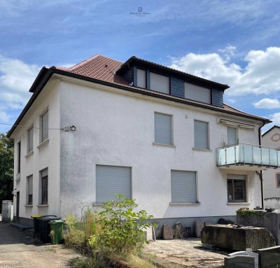 Villenähnliches Haus in Völklingen – Büro/Praxis- und Wohnräume in perfekter Kombination