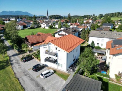 Neuwertige 3-Zimmer Dachgeschosswohnung in Prien am Chiemsee
