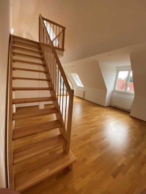Wunderschöne Dachgeschosswohnung in begehrter Lage