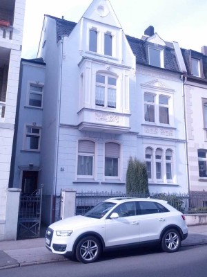 Romantische 3 Zimmer KDB, 70 qm, EBK, Terrasse, hell, ruhig