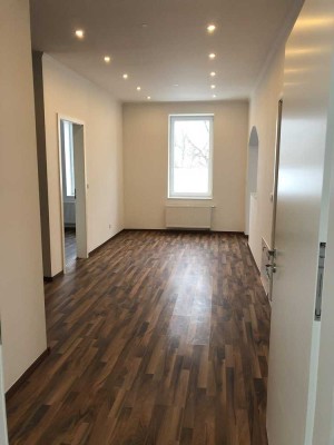 Exklusive 2,5 Zimmer Wohnung im Kernsanierten Mehrfamilienhaus