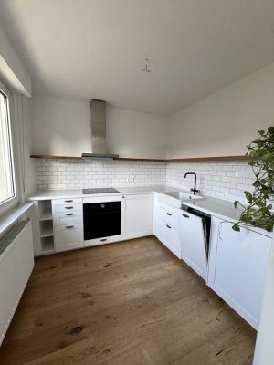 Exklusive 3,5-Zimmer Maisonette in Bad Vilbel mit Balkon