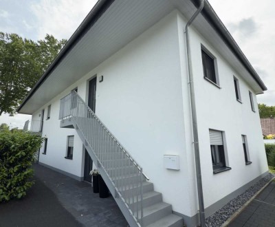 Neuwertige Wohnung im OG - 4 Zimmer mit Balkon