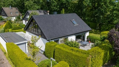 Traumhaftes 5-Zimmer-Einfamilienhaus mit gehobener Innenausstattung und EBK in begehrter Lage