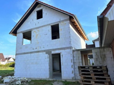 Einfamilienhaus im Rohbau