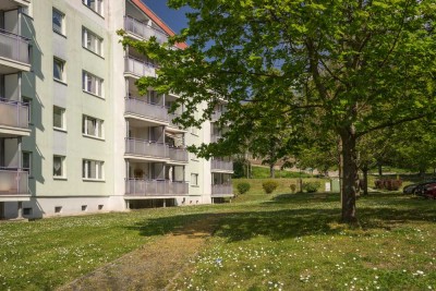 3 Zimmerwohnung in begrüntem Wohngebiet- Balkon - Stellplatz -Moritzwiesen 14