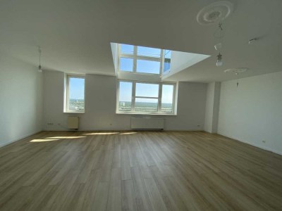 Geräumige 3-Zimmer-Maisonette-Wohnung in Potsdam - Helle Räume und stilvolles Design