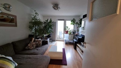 Geschmackvolle 2-Zimmer-Wohnung mit Balkon und EBK in Essen