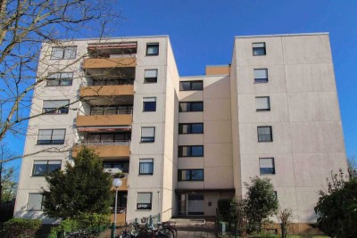 Kurzfristig beziehbar: 4-Zi.-ETW mit Balkon und Stellplatz in Linkenheim-Hochstetten