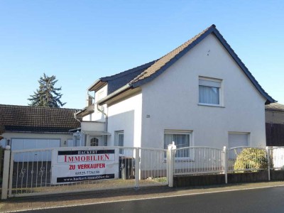 Gepflegtes Familienidyll - Einfamilienhaus in Fichtenberg