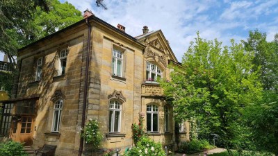 Exlusive 6-Zimmer-Wohnung in Jugendstil-Villa an der Festspielauffahrt