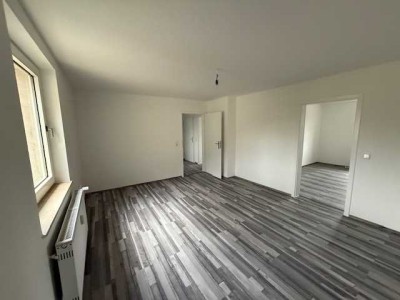 Besser geht nicht! Modernisierte 2-Zimmer-Wohnung in schöner Wohnlage!