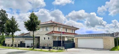 Große und modern-luxuriös ausgestattete Villa im Toskana-Stil am Hamburger Stadtrand zu verkaufen