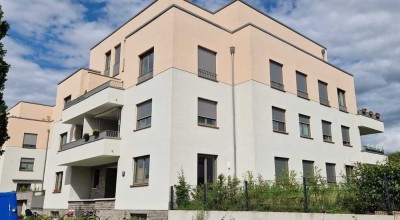 Exklusive 2-Zimmer-Gartenwohnung in der Villa Gorki! Berlin-Karlshorst