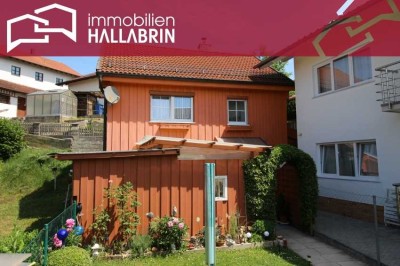 Vermietetes, kleines Wohnhaus mit Garage im Kurort Bad Birnbach
