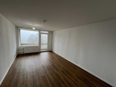 Sanierte 2 Zimmer Wohnung im Herzen von Mettenhof.