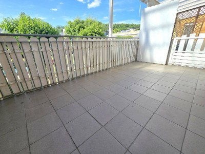 * * * 6 Radmin. zur TU-INFFELD... 10 Radmin. zum KAISER-JOSEF-PLATZ/OPERNHAUS... TERRASSE + BALKON... GANZTAGSSONNE... TIEFGARAGE * * *