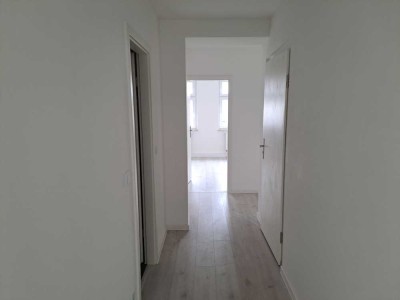 Saniert mit Balkon & Duschbad!