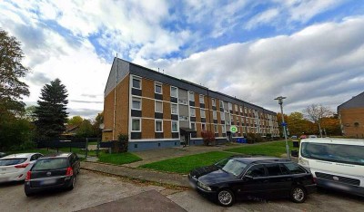 Offen, hell, weitläufig! 4-Zimmer Wohnung mit Balkon und Badewanne in beliebter Lage