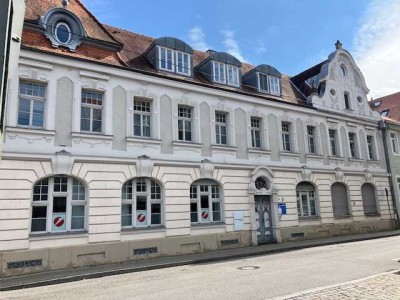 2 Wohnungen (72 m² + 127 m²) z. Zt. als 1 Wohneinheit genutzt im Herzen von Speyer !