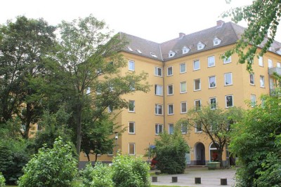 Wohnen am Quartierspark - renovieren Sie diese 2-ZW und erhalten mietfreie Zeit