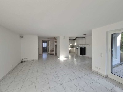 Helle Maisonette am Engelberg – Stilvoll wohnen auf zwei Ebenen