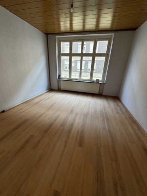 Frisch sanierte 2-Zimmerwohnung in Wuppertal Heckinghausen