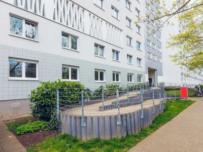 Praktisch & gut angebunden – 1-Zimmer-Wohnung im Hochhaus mit ca. 36 m²