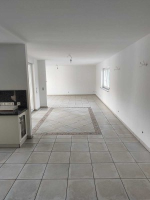 Exklusive 4-Zimmer Wohnung mit Balkon in Bad Neuenahr-Ahrweiler