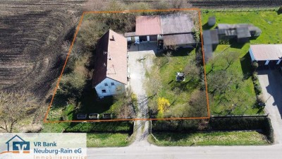 XXL Grundstück mit Altbestand