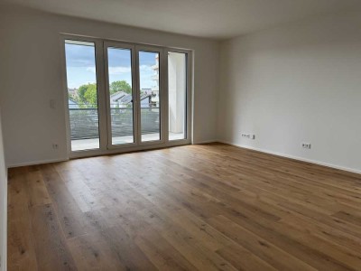 Neubau: 2-Zimmer-Wohnung mit eigenem Garten und Küche
