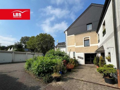 Große Wohnung mit Garten u. Garage in Bottrop-Ebel