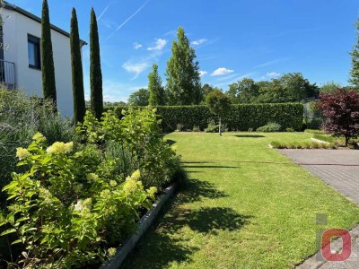 Repräsentative Lifestyle-Immobilie mit Pool, Spa & Gewerbemöglichkeiten auf 2500m² Parkgrundstück