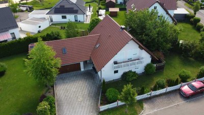 Einfamilienhaus in ruhiger Lage mit schönem Garten!