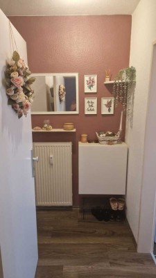 Schöne 2-Raum-Dachgeschosswohnung mit EBK in Solingen