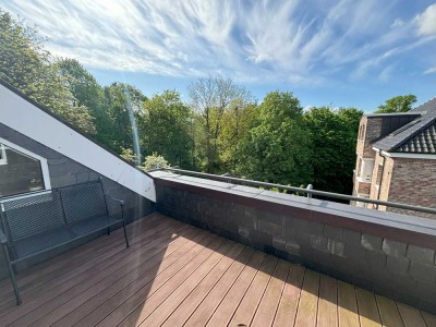 Penthouse-Wohnung (150 m²) mit großem Balkon, Fahrstuhl u. Garage (RÖMBKE IMMOBILIEN KG)