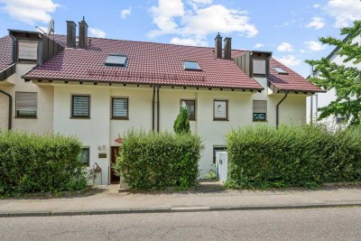 -- Seltene Gelegenheit - Sonniges Reihenmittelhaus in Stuttgart-Kaltental --