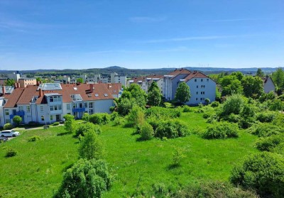 Ruhige Wohnung im Dachgeschoss mit schönem Ausblick