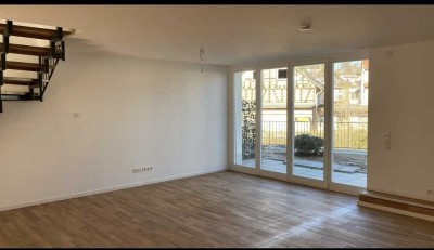 Großzügige Maisonette-Wohnung in zentraler Lage Taunussteins