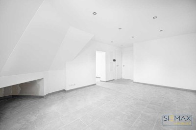 "ERSTBEZUG NACH KOMPLETT SANIERUNG"
1 ZIMMER DACHWOHNUNG UNTER DENKMALSCHUTZ!