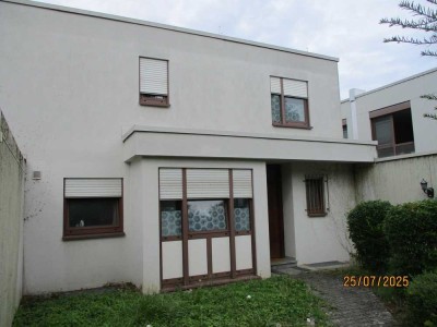 Schönes Haus in ruhiger Lage mit top Anbindung