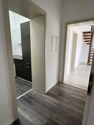 Stilvolle 2,5 Dachgeschosswohnung im Jugendstilhaus