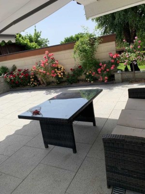 Wohnglück mit Südwest-Gartenparadies / freiwerdend zum 1.08.25